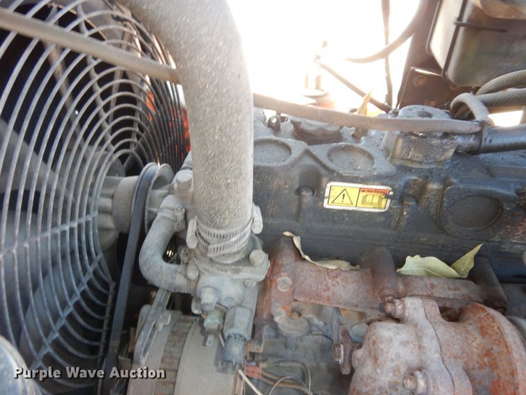 image for item DK7583 2003 Sullair 185  air compressor