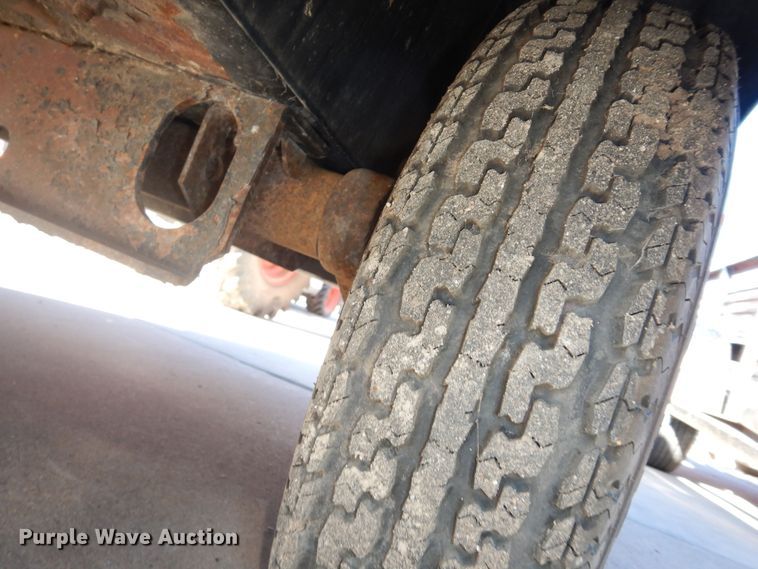 image for item DK7583 2003 Sullair 185  air compressor