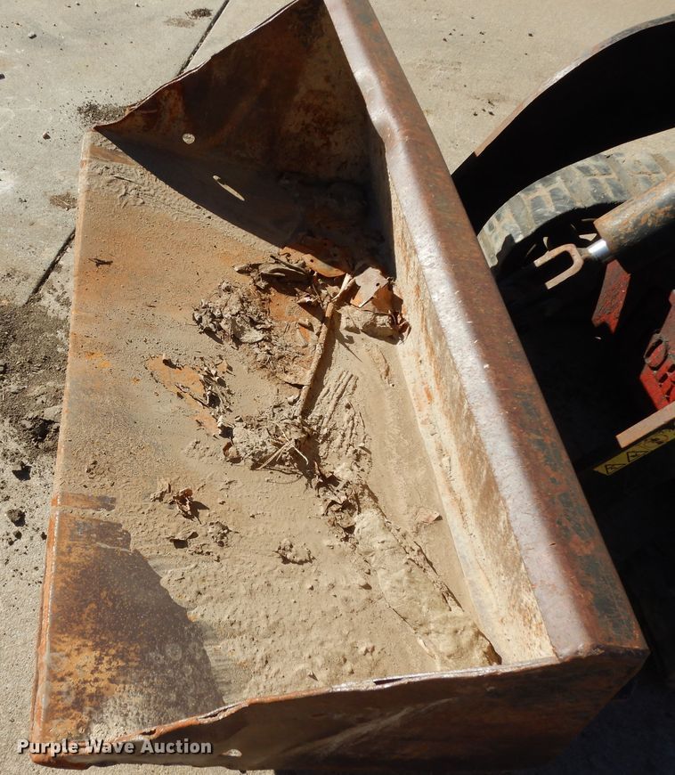 image for item DK7584 2011 Toro TX427  compact utility loader