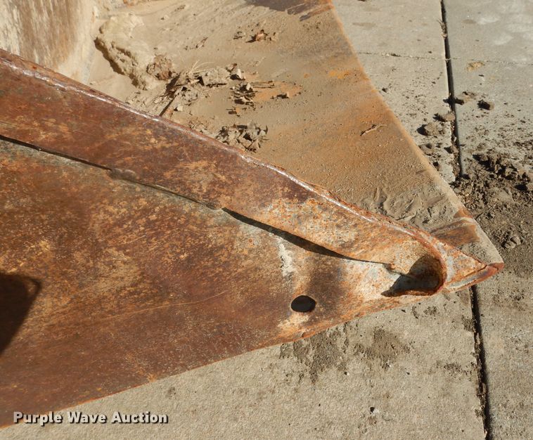 image for item DK7584 2011 Toro TX427  compact utility loader