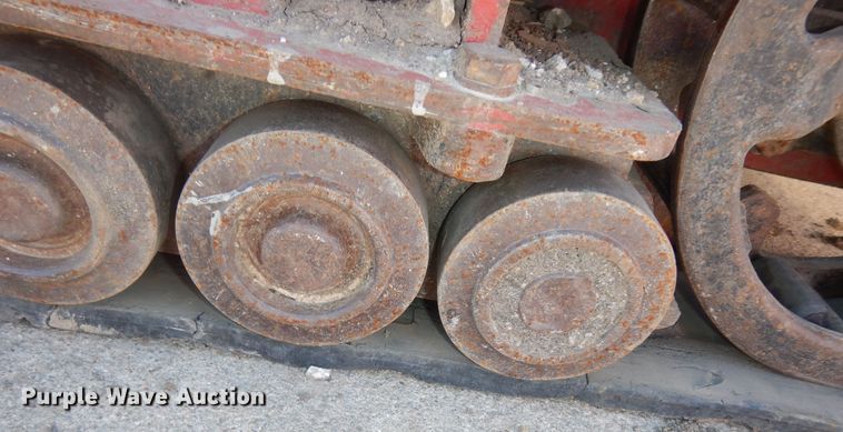 image for item DK7584 2011 Toro TX427  compact utility loader