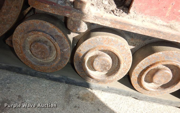 image for item DK7584 2011 Toro TX427  compact utility loader