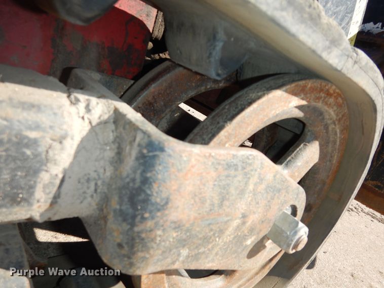 image for item DK7584 2011 Toro TX427  compact utility loader