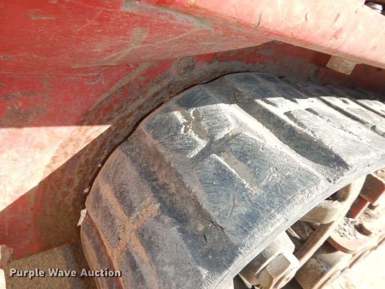 image for item DK7584 2011 Toro TX427  compact utility loader