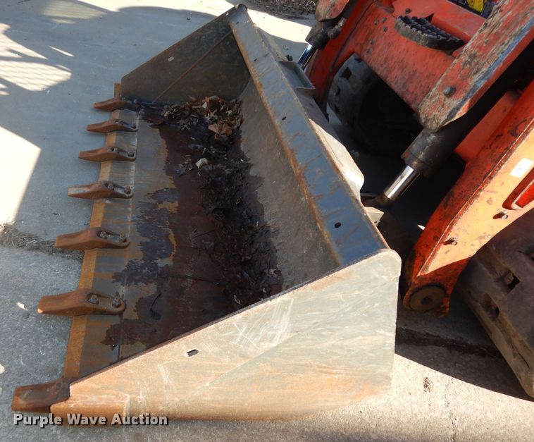 image for item DK7587 Kubota SVL75-2  skid steer loader