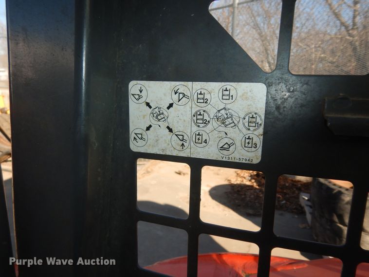 image for item DK7587 Kubota SVL75-2  skid steer loader