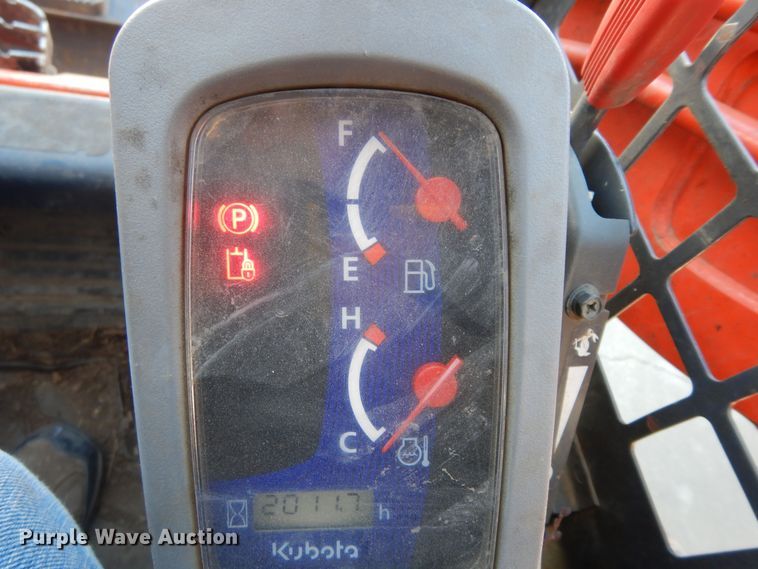 image for item DK7587 Kubota SVL75-2  skid steer loader