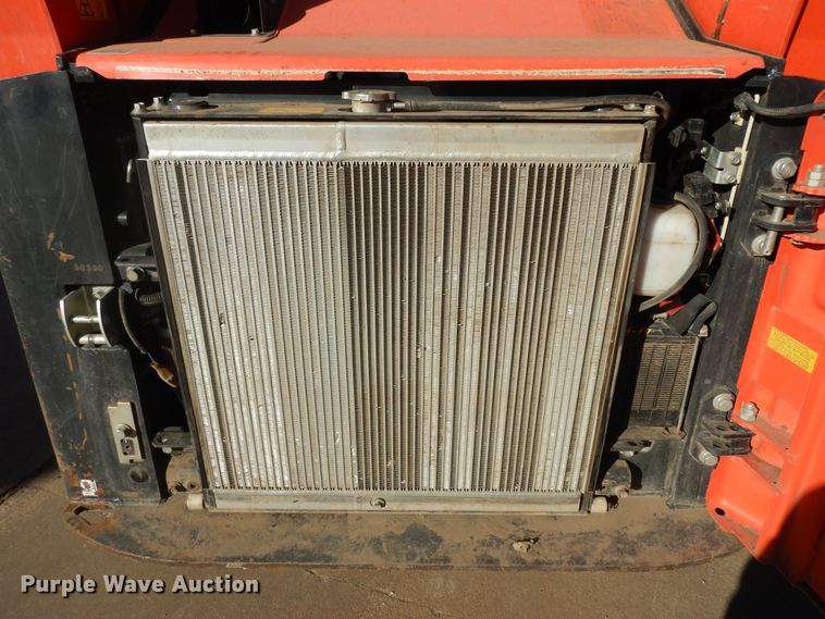 image for item DK7587 Kubota SVL75-2  skid steer loader