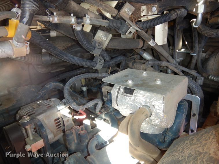 image for item DK7587 Kubota SVL75-2  skid steer loader