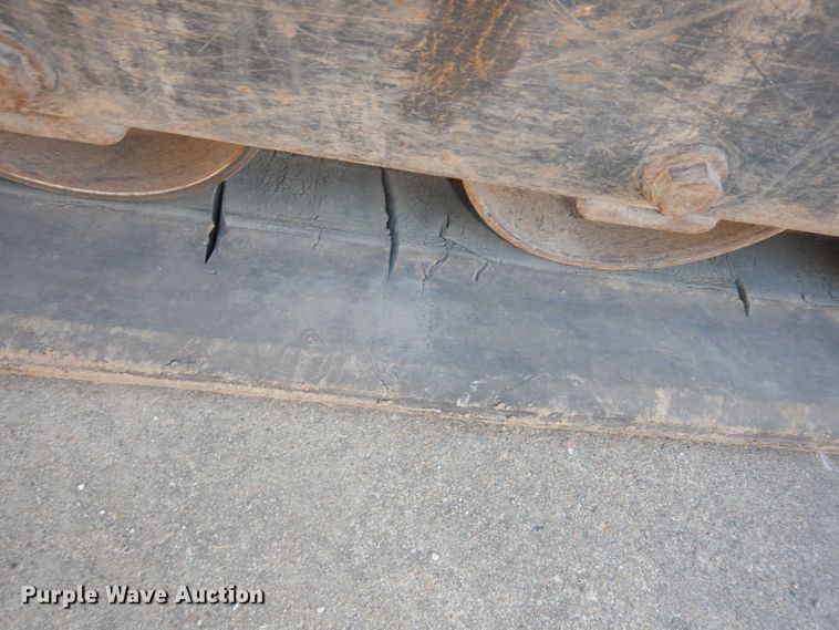 image for item DK7587 Kubota SVL75-2  skid steer loader