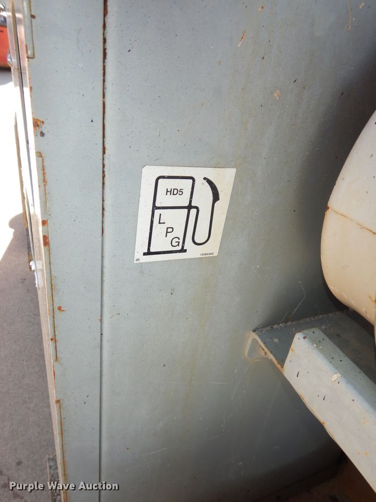 image for item DK7588 Skyjack SJ6832RT  scissor lift