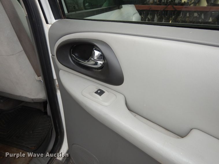 image for item DK7618 2007 Chevrolet TrailBlazer LS  SUV