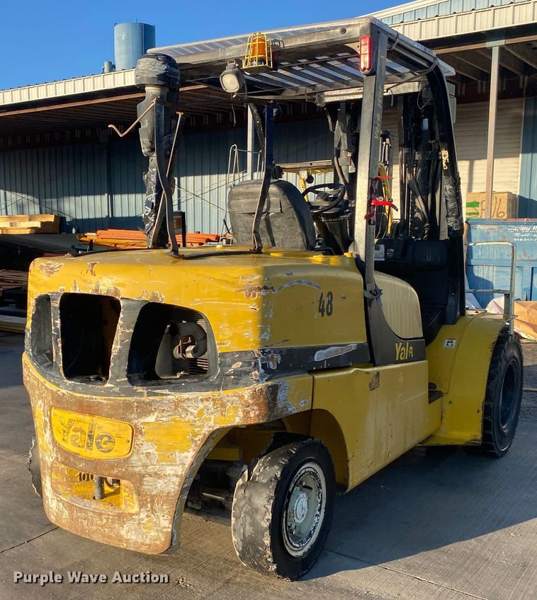 image for item DL7018 Yale  forklift