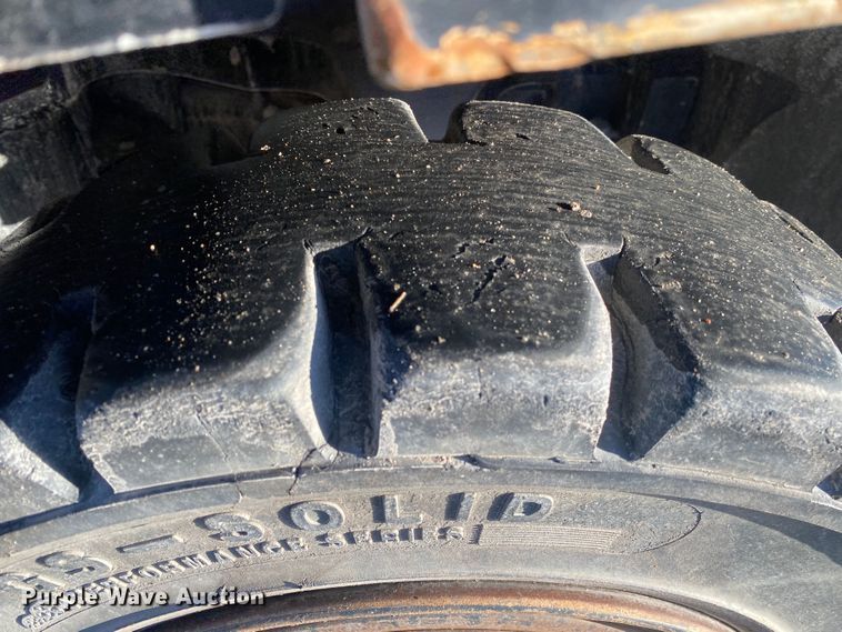 image for item DL7019 1995 Hyster  forklift