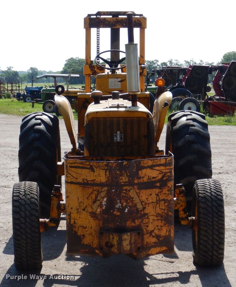 image for item DM2270 International Harvester 5410  forklift