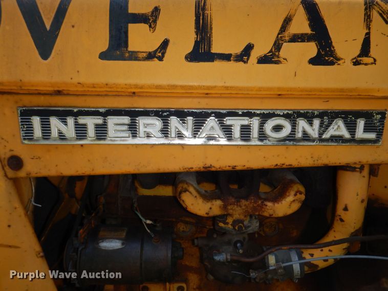 image for item DM2270 International Harvester 5410  forklift