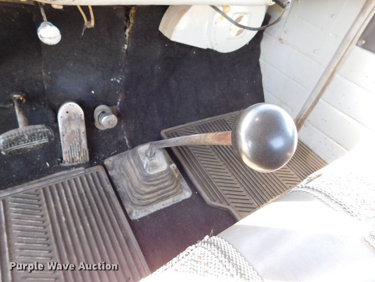 image for item DM2554 1952 Chevrolet  pickup truck