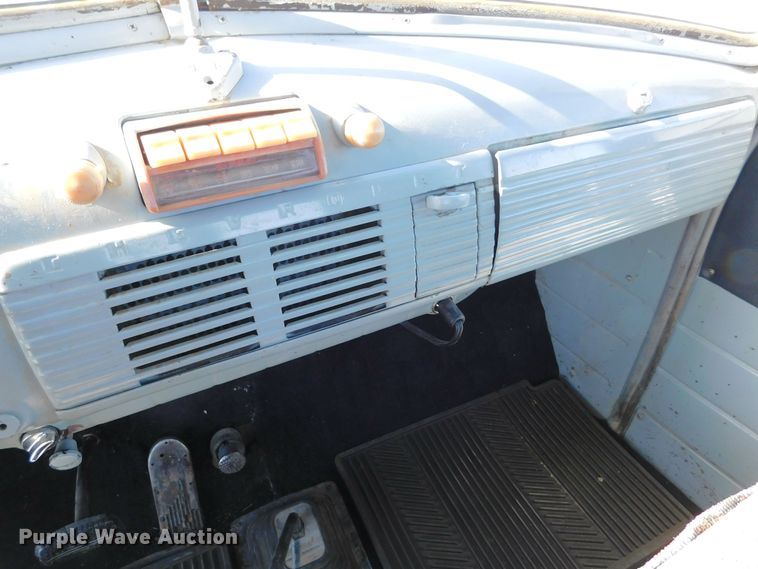 image for item DM2554 1952 Chevrolet  pickup truck