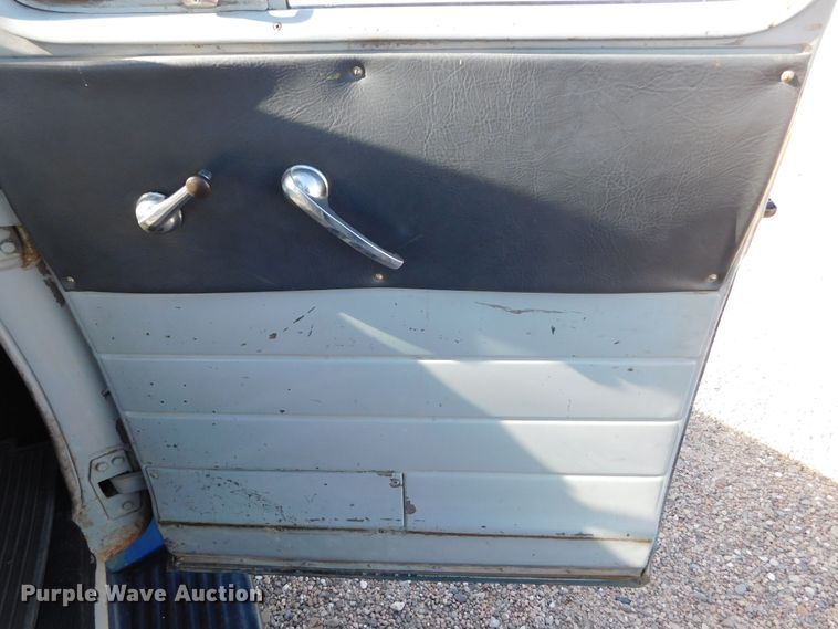 image for item DM2554 1952 Chevrolet  pickup truck