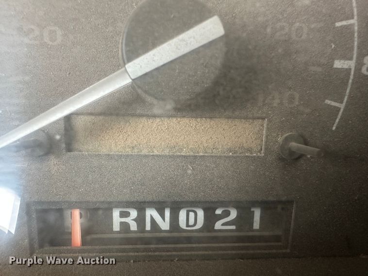 image for item DM2557 1995 Ford F350  flatbed truck