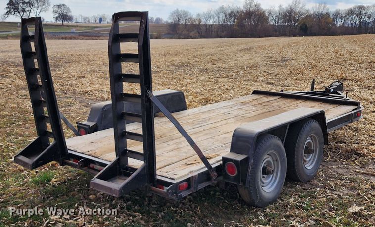 image for item DM4854 1986 Trail King TK10  equipment trailer