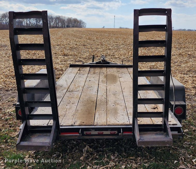 image for item DM4854 1986 Trail King TK10  equipment trailer