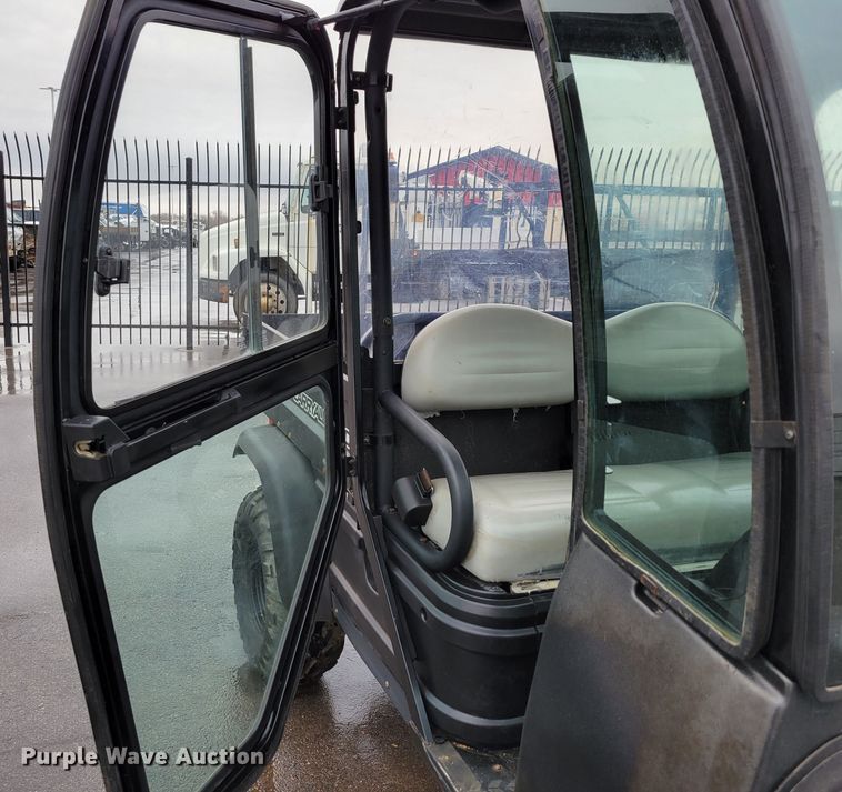 image for item DM8106 2018 Club Car CarryAll 1500  utility vehicle