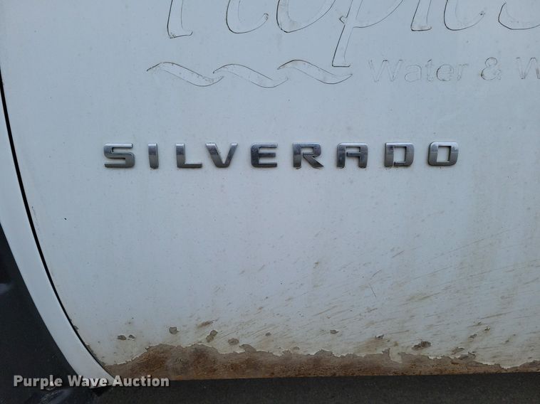 image for item DM8192 2010  Chevrolet Silverado 1500  pickup truck