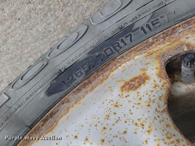 image for item DM8192 2010  Chevrolet Silverado 1500  pickup truck