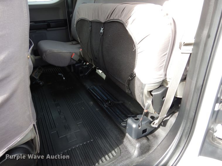 image for item DN6267 2019 Ford F250 Super Duty  SuperCab pickup truck