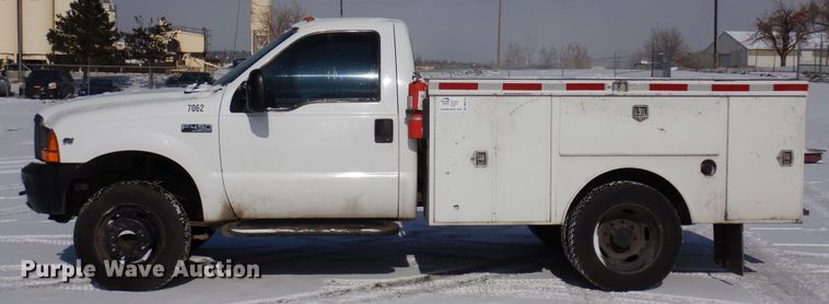image for item DN6270 2000 Ford F450 Super Duty  utility / service truck
