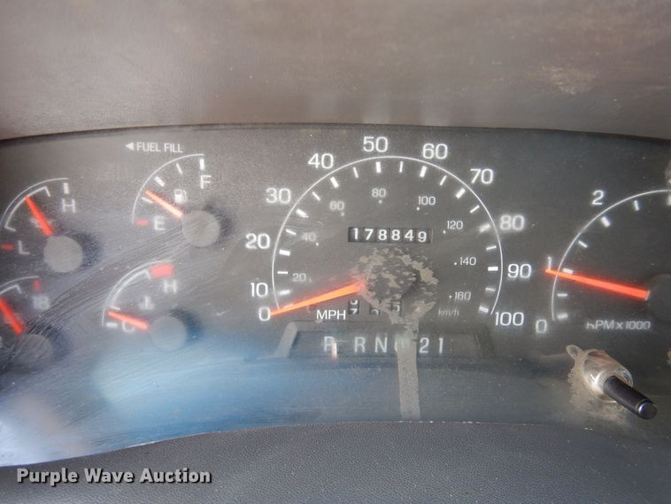 image for item DN6270 2000 Ford F450 Super Duty  utility / service truck