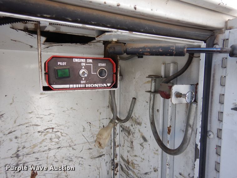 image for item DN6270 2000 Ford F450 Super Duty  utility / service truck