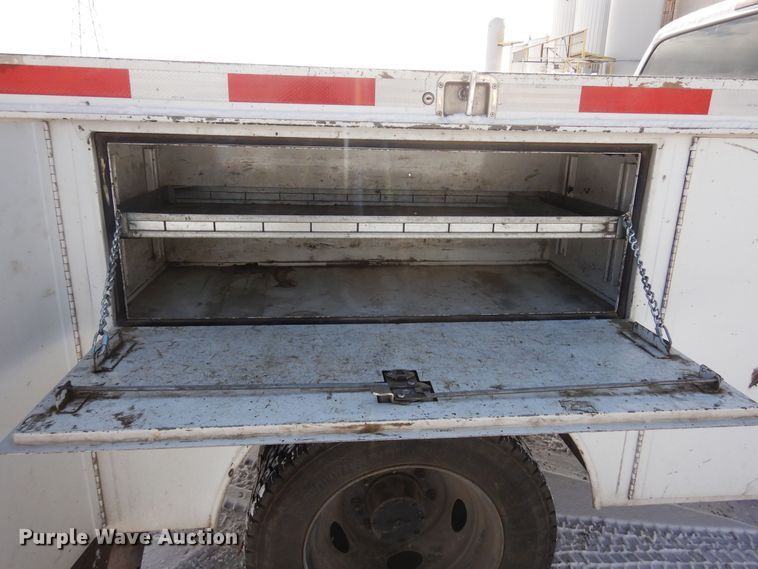 image for item DN6270 2000 Ford F450 Super Duty  utility / service truck