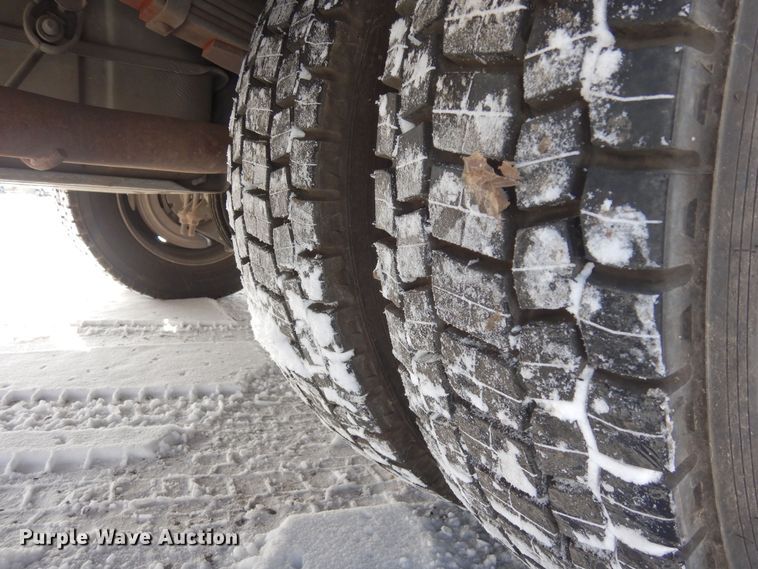 image for item DN6270 2000 Ford F450 Super Duty  utility / service truck