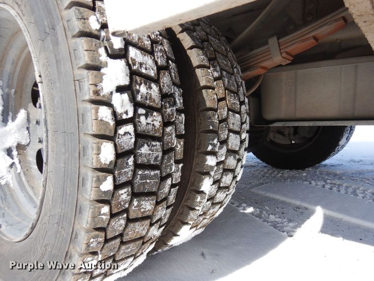 image for item DN6270 2000 Ford F450 Super Duty  utility / service truck