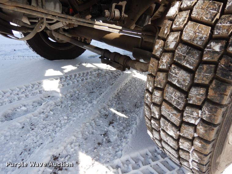 image for item DN6270 2000 Ford F450 Super Duty  utility / service truck