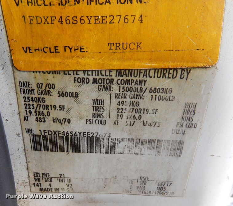 image for item DN6270 2000 Ford F450 Super Duty  utility / service truck