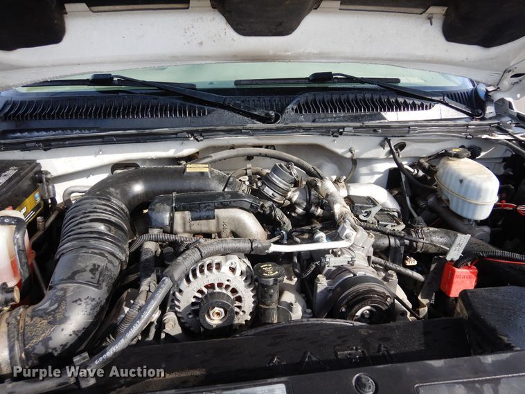 image for item DN6273 2005  Chevrolet Silverado 3500HD  Crew Cab pickup truck