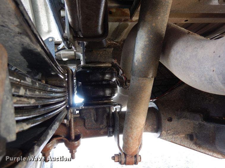 image for item DN6273 2005  Chevrolet Silverado 3500HD  Crew Cab pickup truck