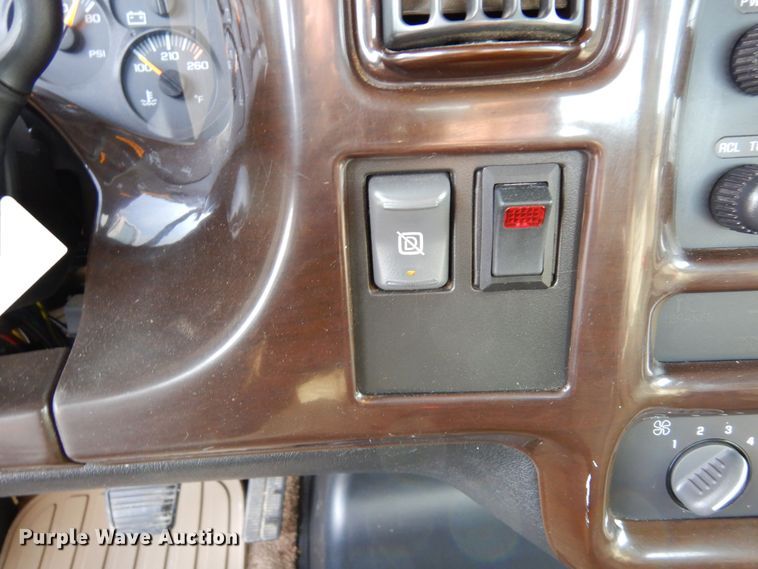 image for item DN6274 2005  Chevrolet C4500  flatbed truck