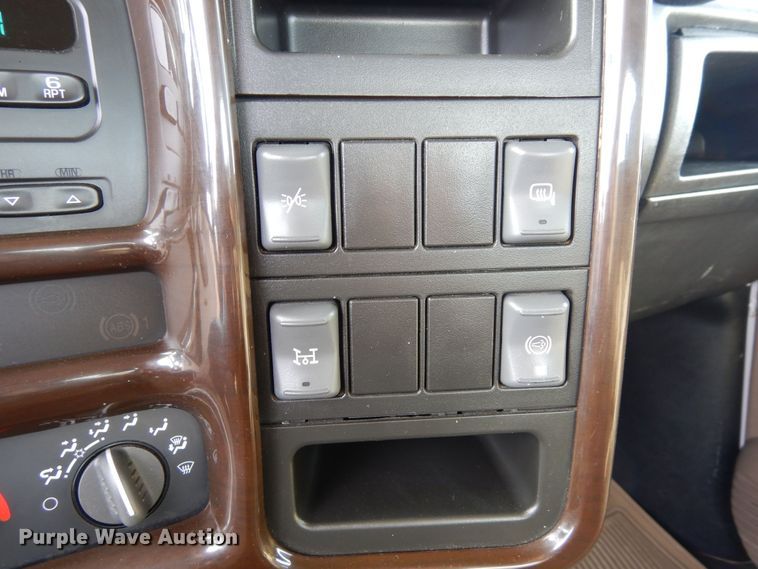 image for item DN6274 2005  Chevrolet C4500  flatbed truck