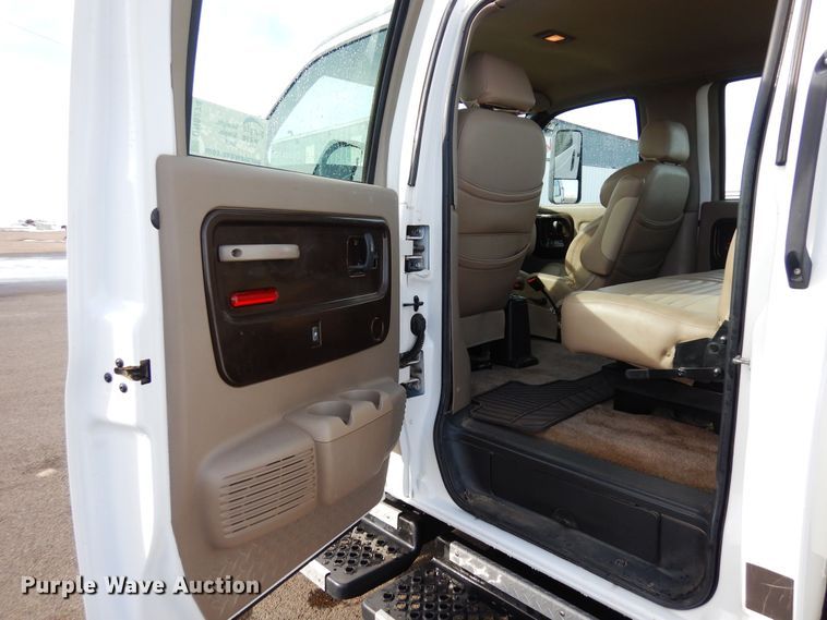 image for item DN6274 2005  Chevrolet C4500  flatbed truck