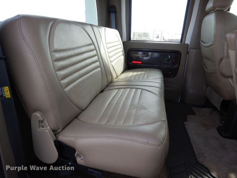 image for item DN6274 2005  Chevrolet C4500  flatbed truck