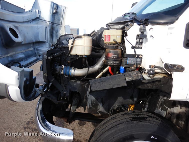 image for item DN6274 2005  Chevrolet C4500  flatbed truck