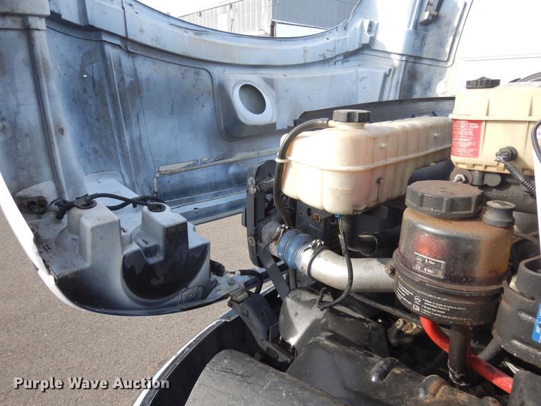 image for item DN6274 2005  Chevrolet C4500  flatbed truck