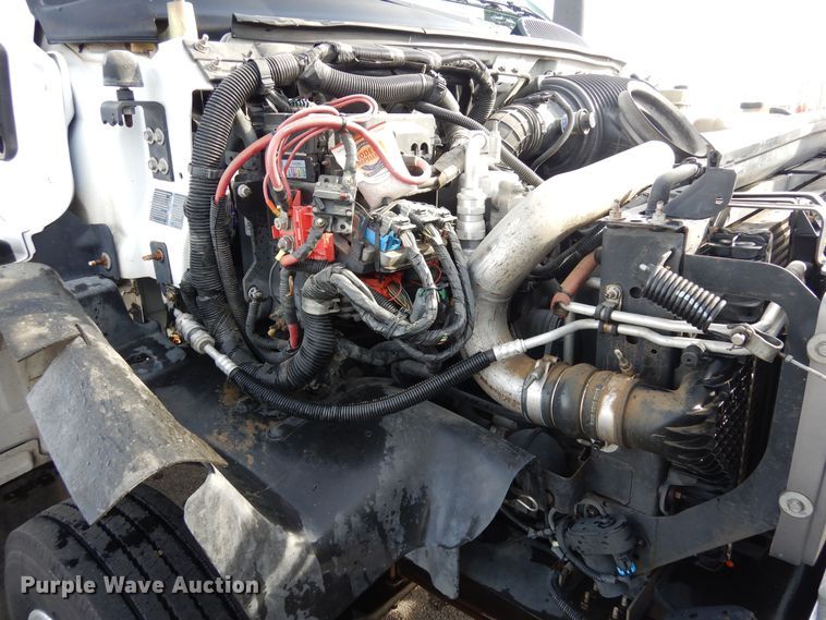 image for item DN6274 2005  Chevrolet C4500  flatbed truck