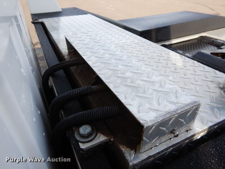 image for item DN6274 2005  Chevrolet C4500  flatbed truck