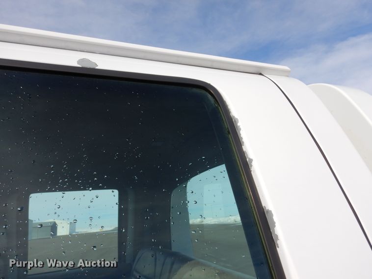 image for item DN6274 2005  Chevrolet C4500  flatbed truck