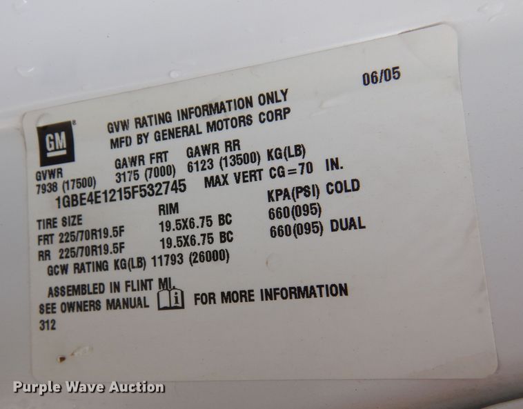 image for item DN6274 2005  Chevrolet C4500  flatbed truck